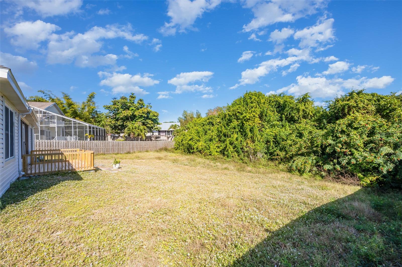 TANGLEWOOD UNIT 02 - Residential