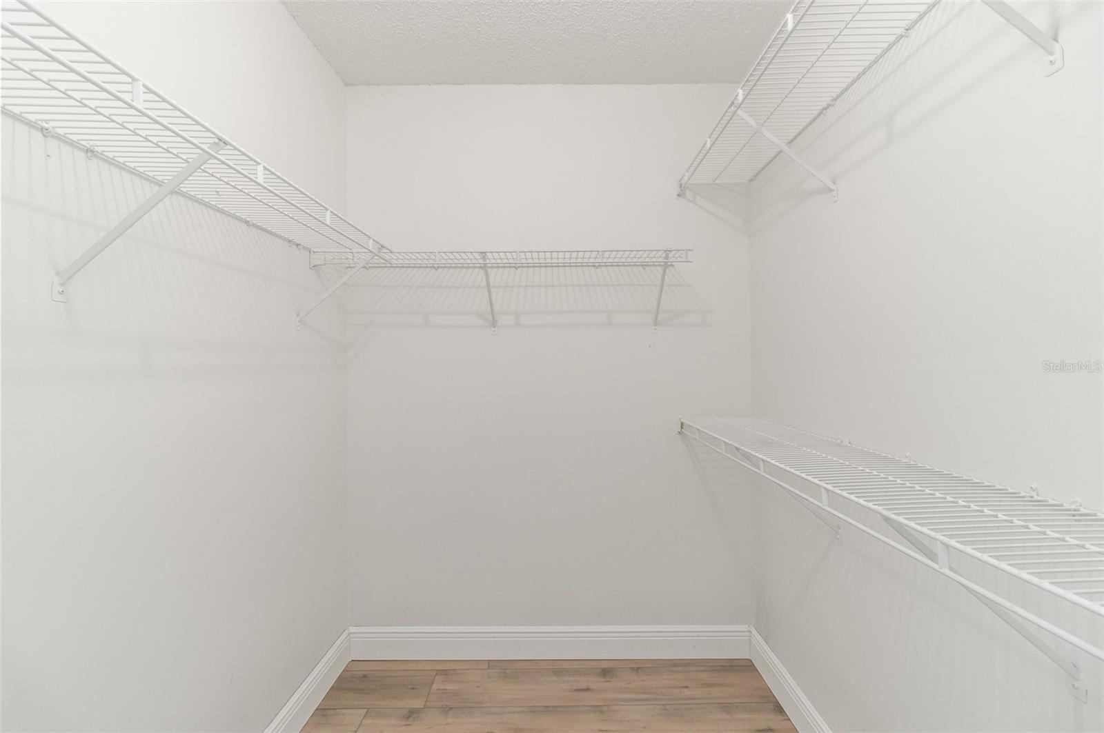 TANGLEWOOD UNIT 02 - Residential