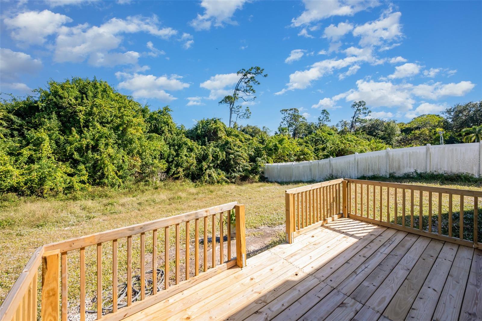 TANGLEWOOD UNIT 02 - Residential