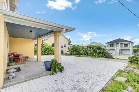 A home in NEW SMYRNA BEACH