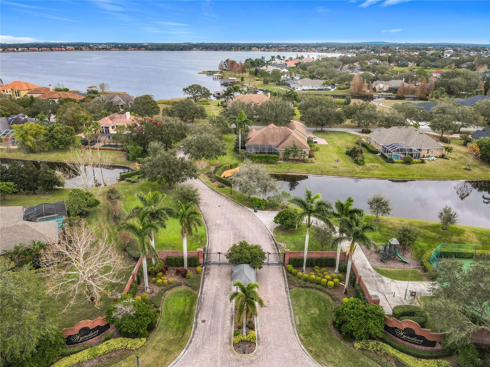 WYNDSOR AT LAKE WINTERSET - Residential