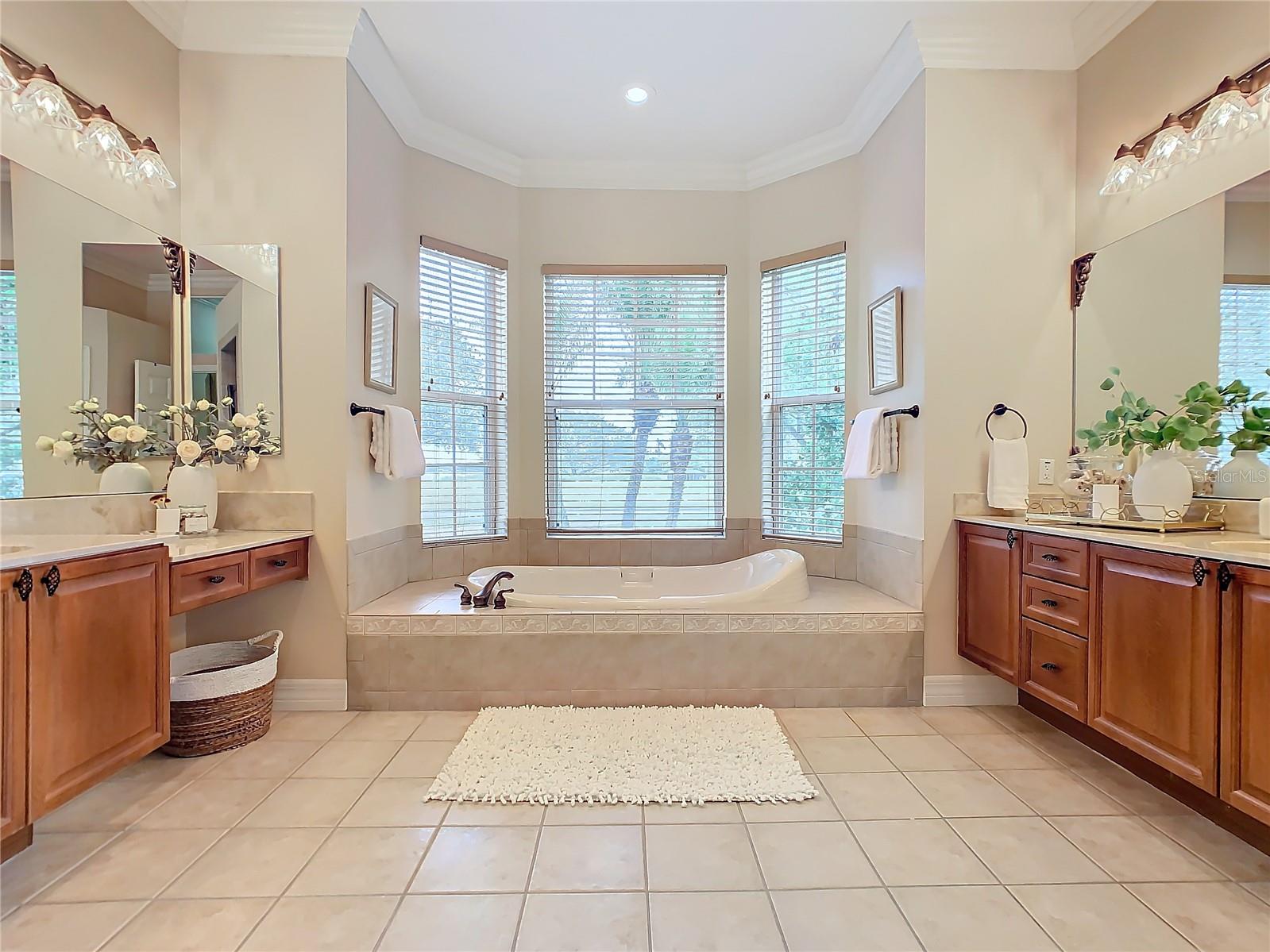 WYNDSOR AT LAKE WINTERSET - Residential