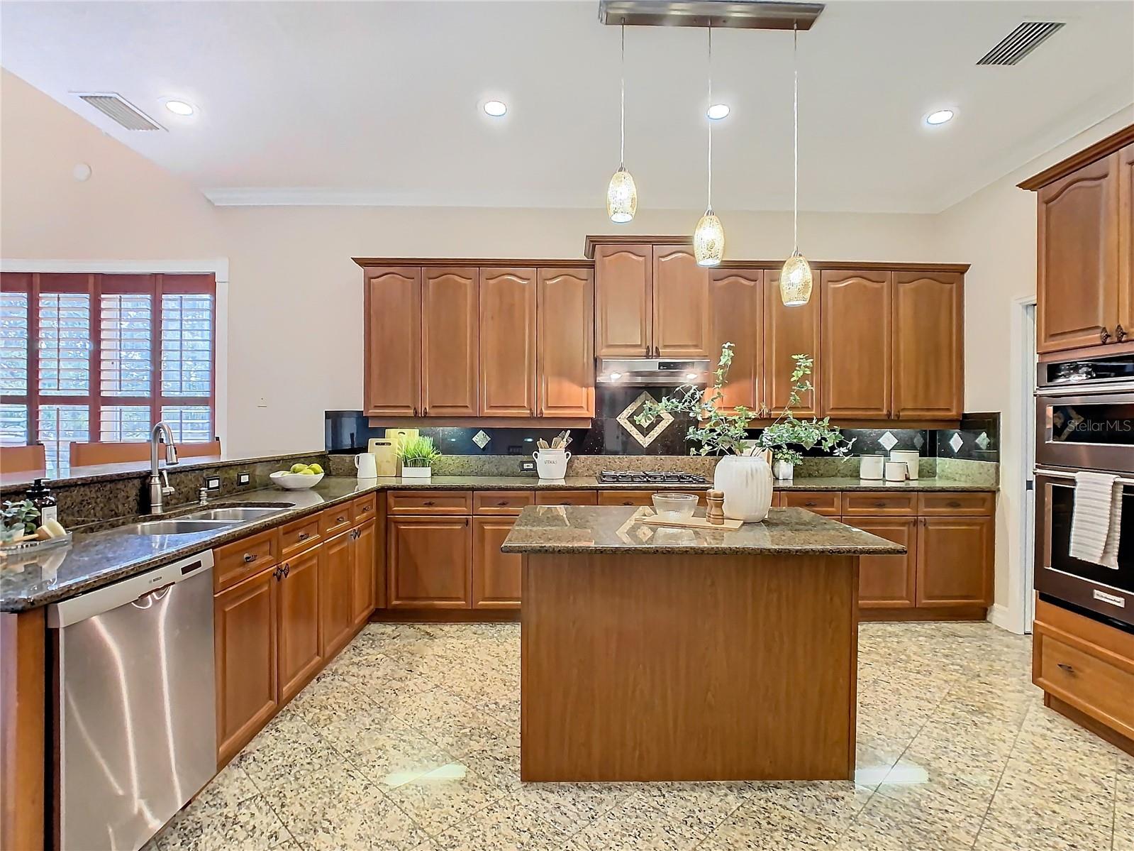 WYNDSOR AT LAKE WINTERSET - Residential