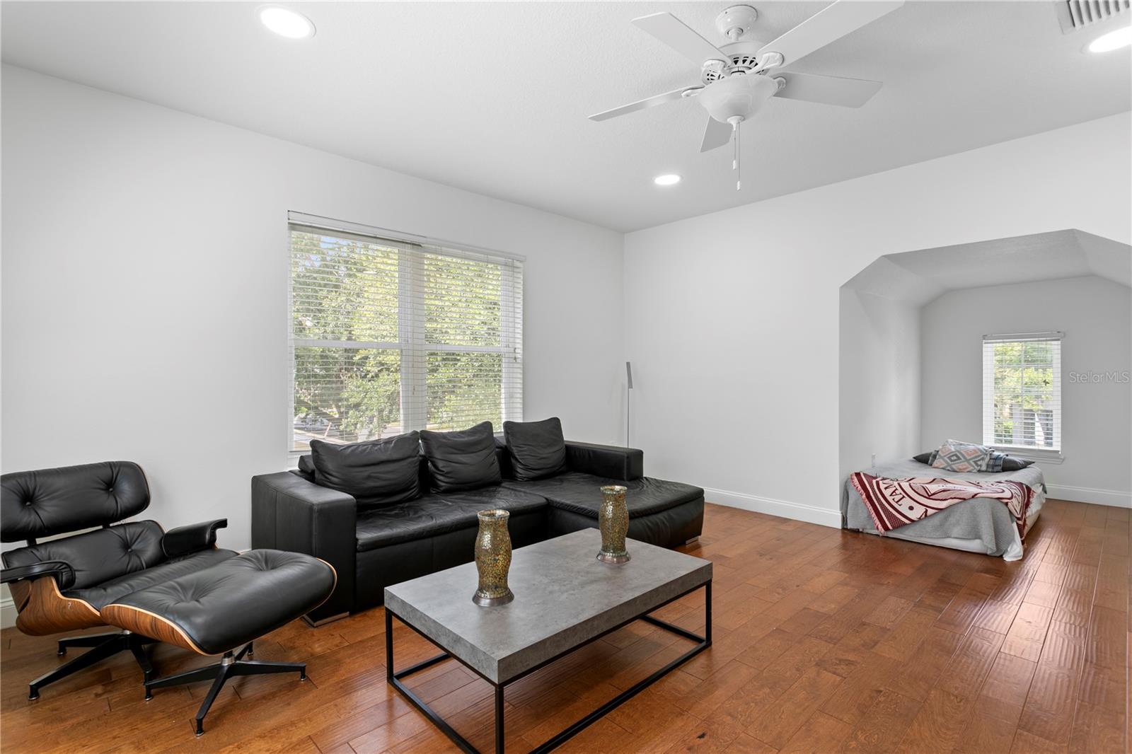 PALMA CEIA PARK - Residential Lease
