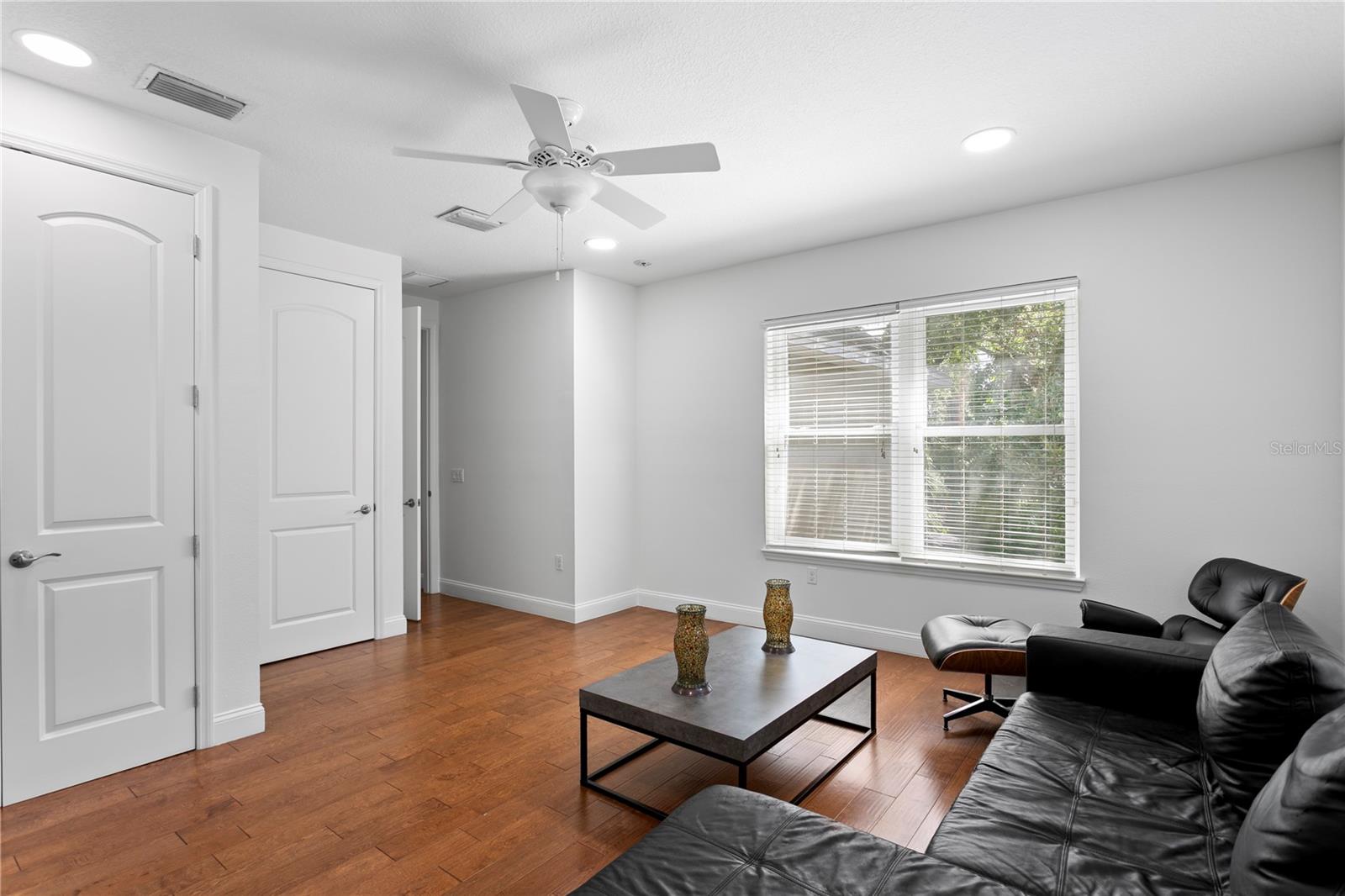 PALMA CEIA PARK - Residential Lease