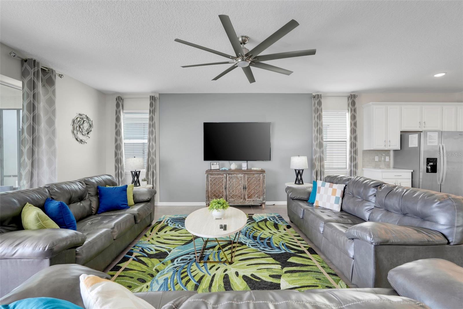 SOLARA RESORT - Residential