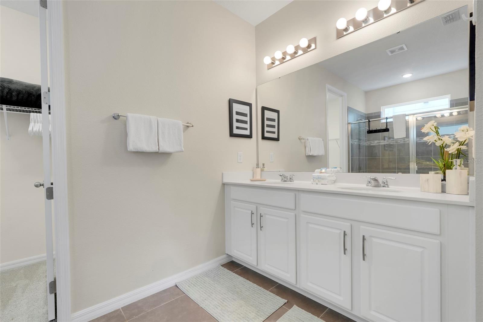 SOLARA RESORT - Residential