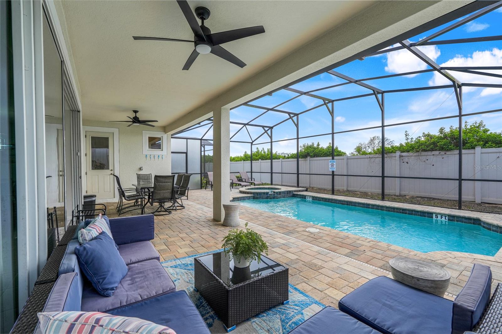 SOLARA RESORT - Residential