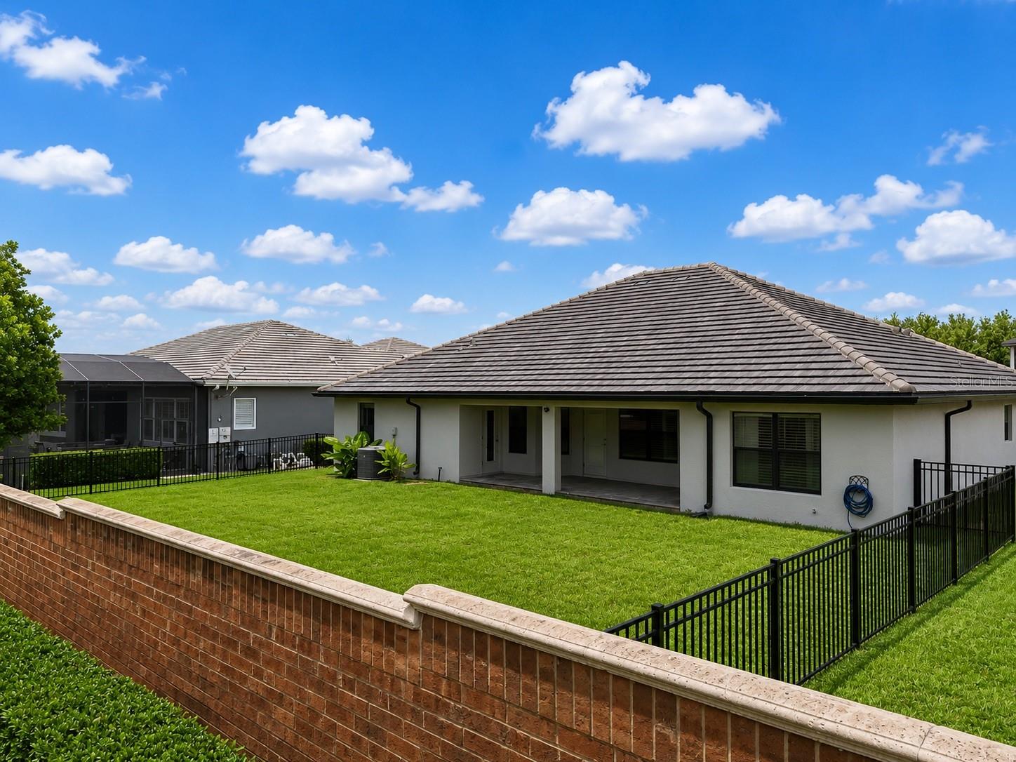 226 LAKE VISTA DRIVE