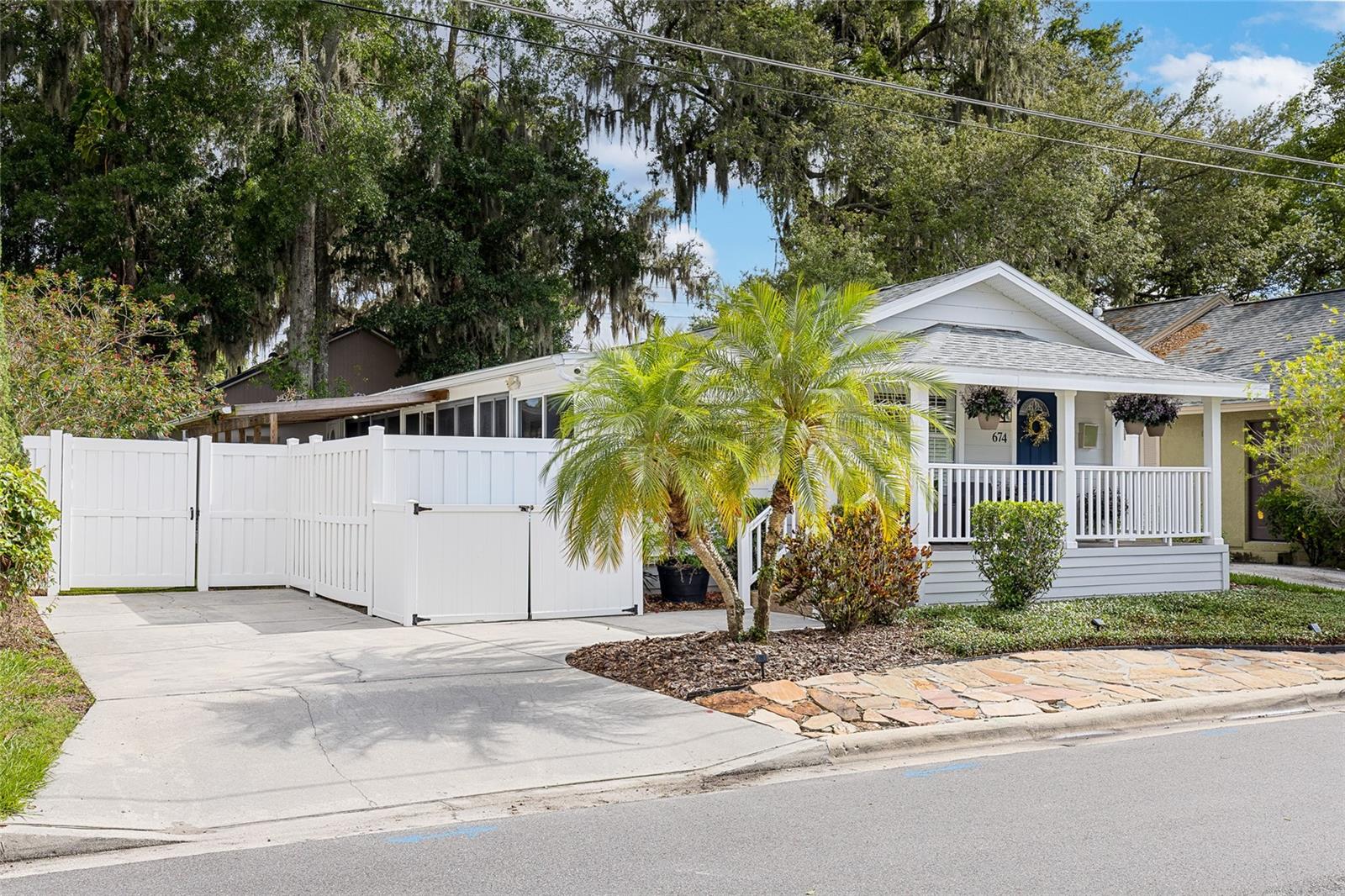 674 DOUGLAS AVENUE