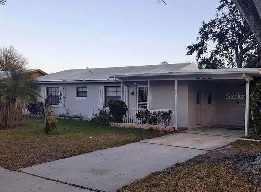 Photo of 4034 Castlegate Dr, Orlando, FL 32839 (MLS # S5149662)