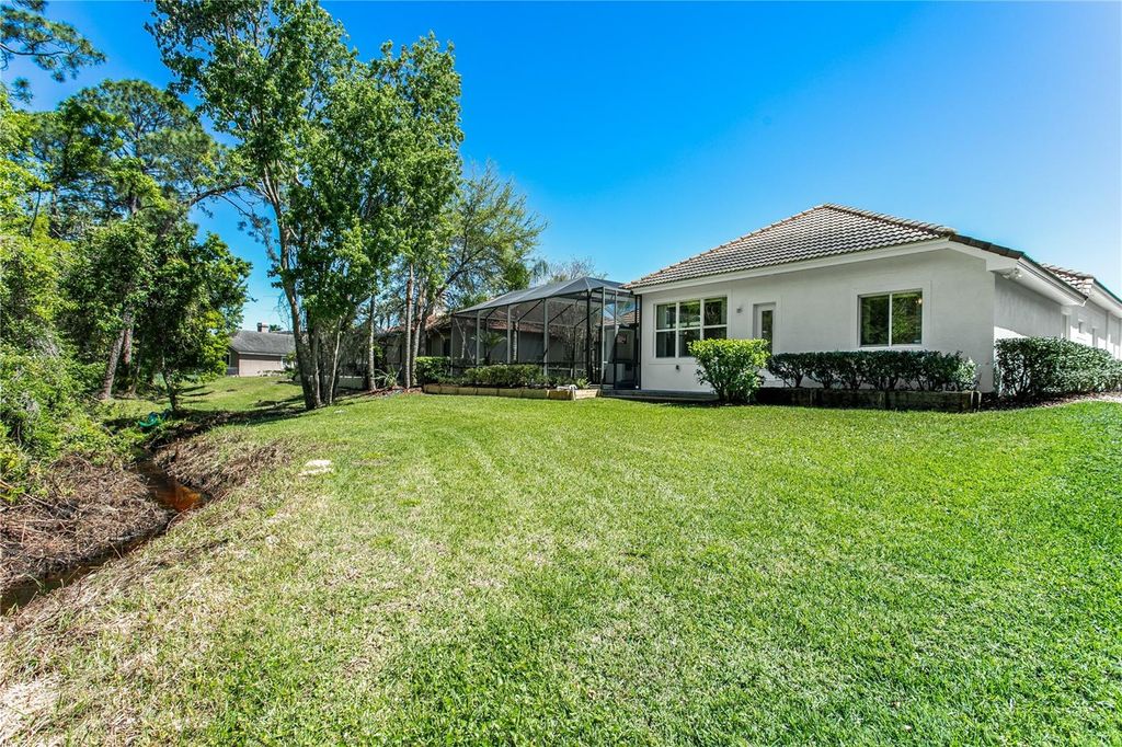 Photo of 11938 Royce Waterford Circle, Tampa, FL 33626 (MLS # TB8391030)