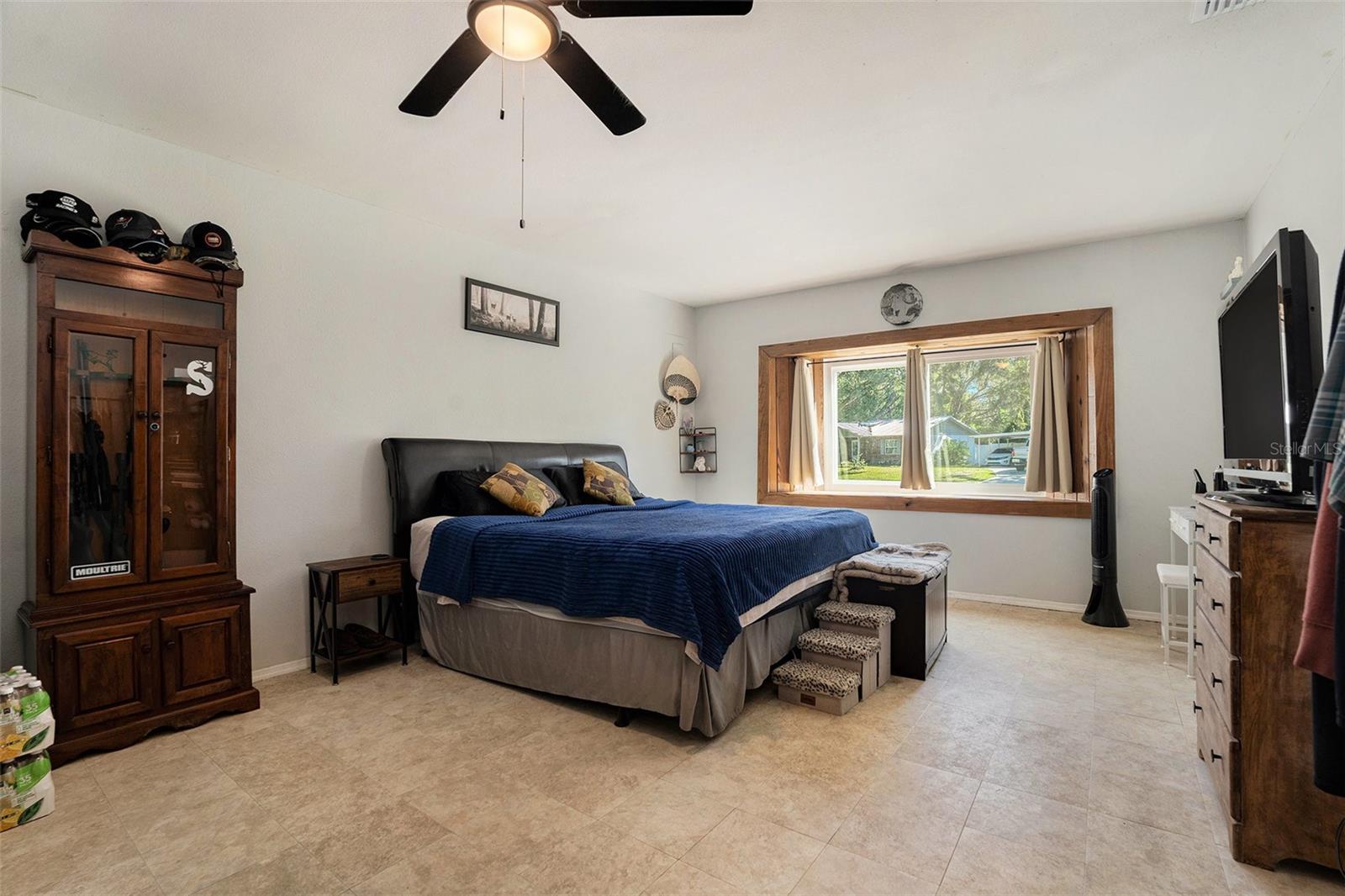 MEADOWOOD ESTATES - Residential