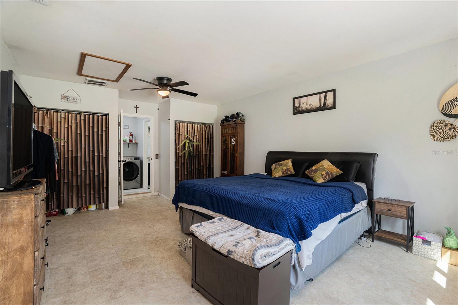 MEADOWOOD ESTATES - Residential