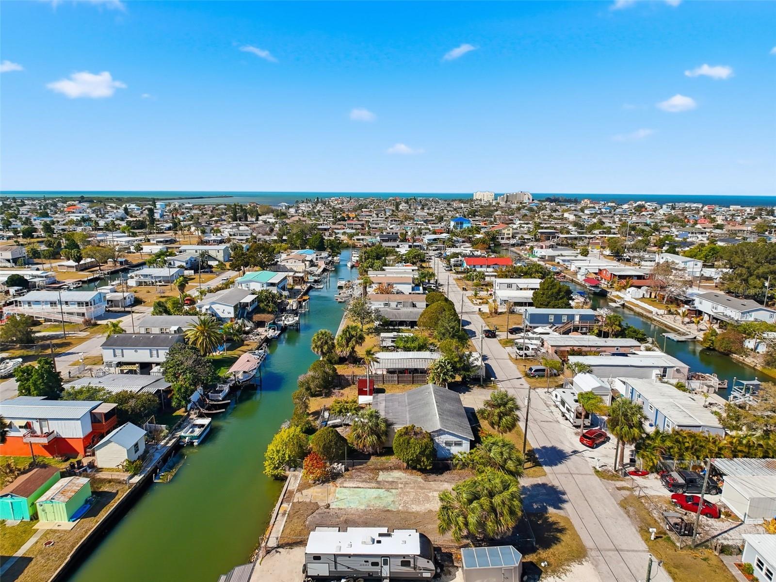 VISTA DEL MAR - Land