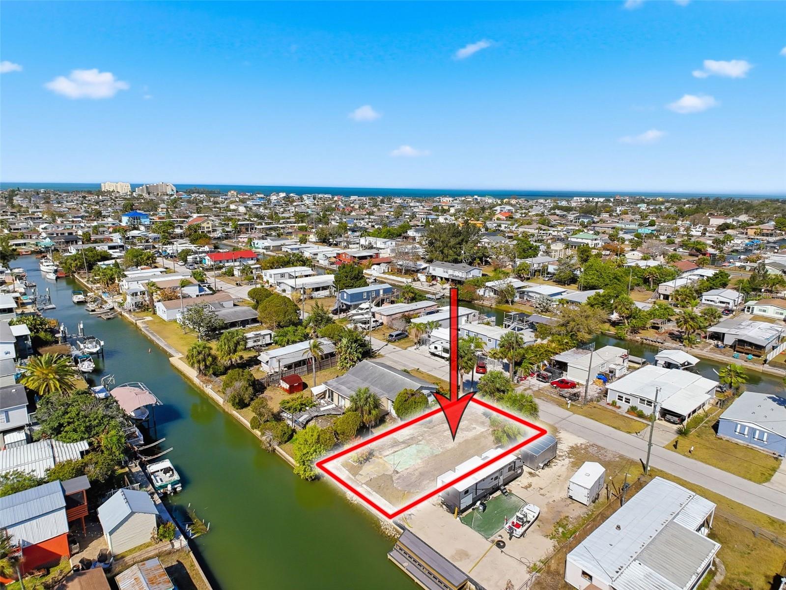 VISTA DEL MAR - Land