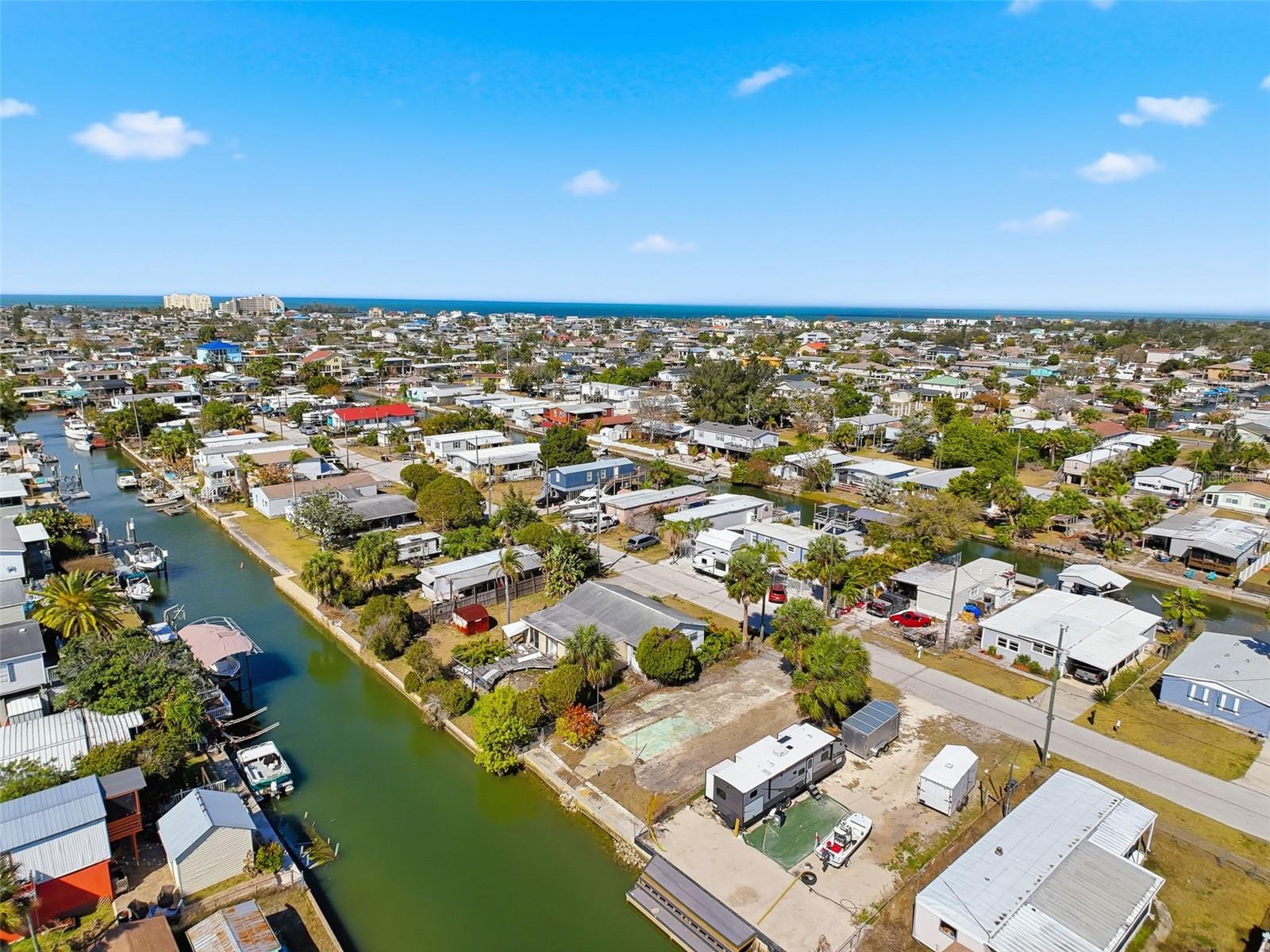 VISTA DEL MAR - Land