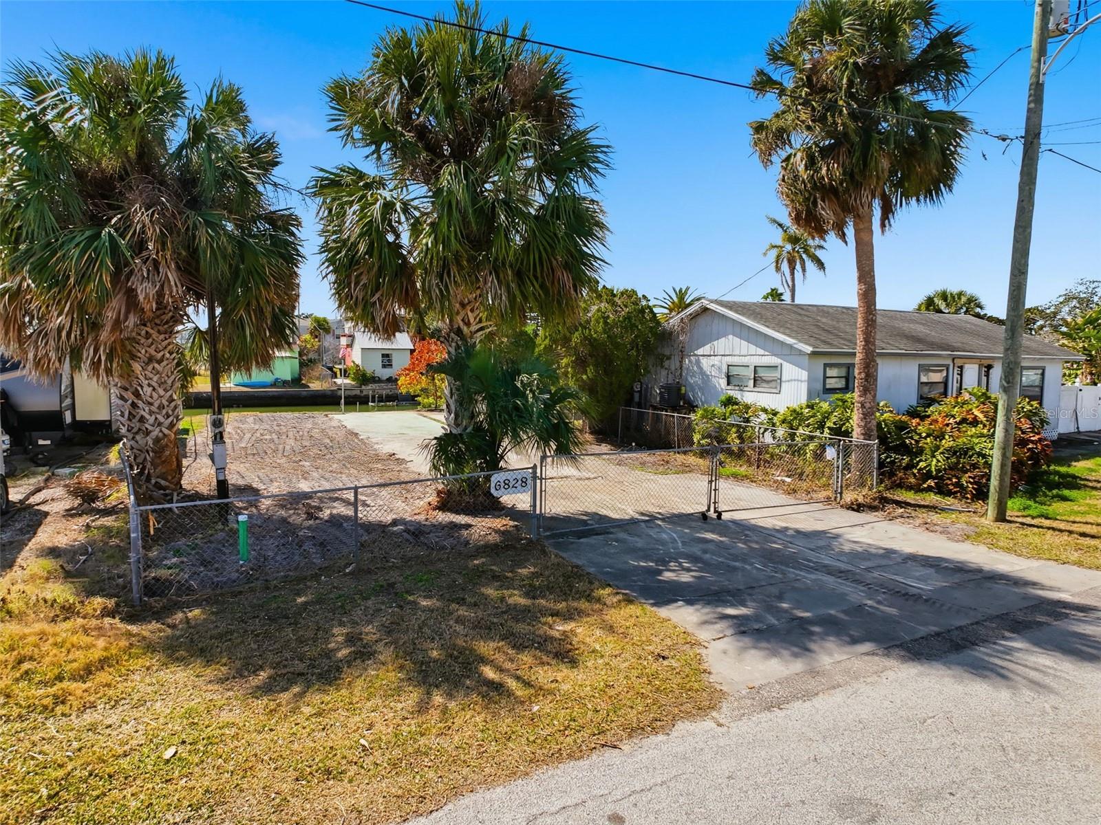 VISTA DEL MAR - Land