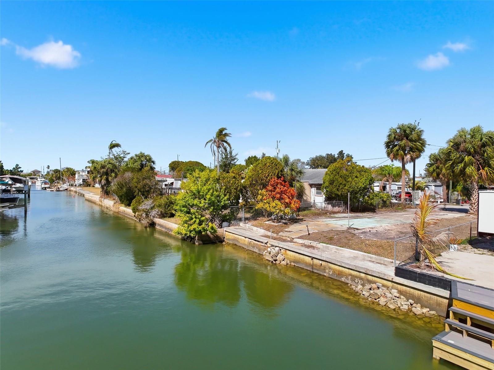 VISTA DEL MAR - Land