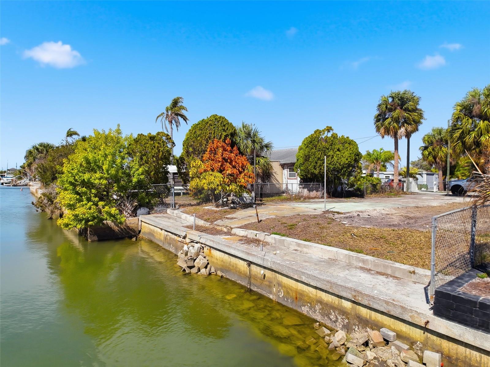 VISTA DEL MAR - Land