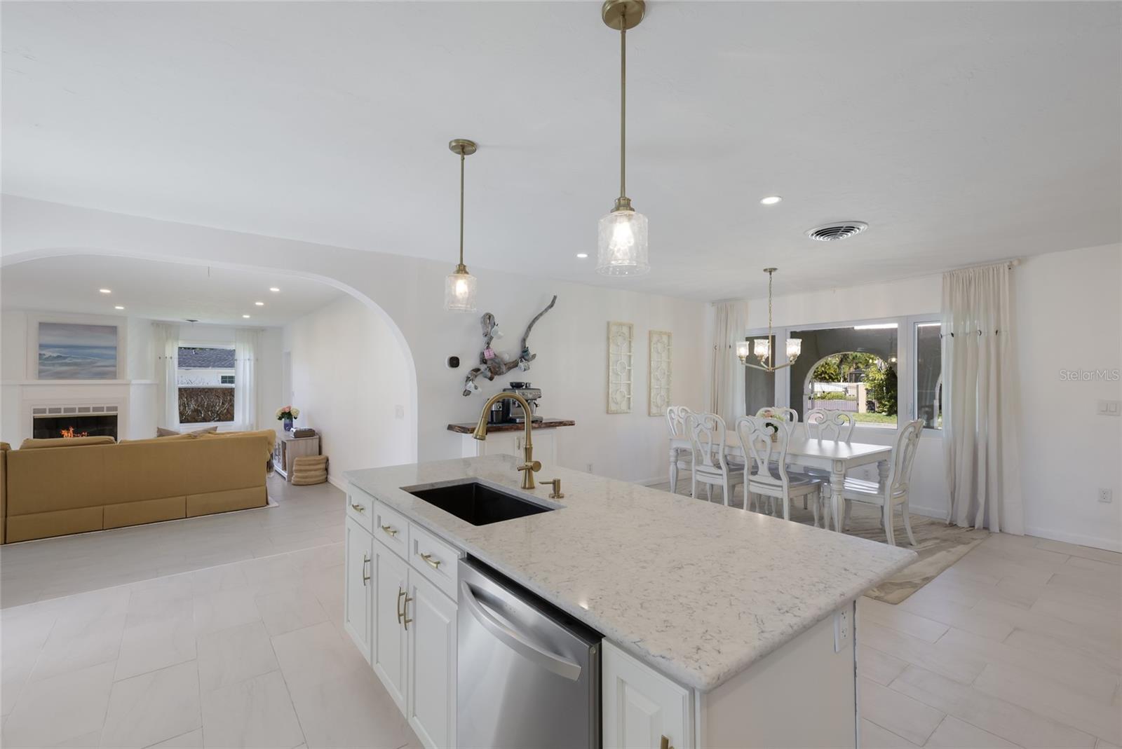 GOLF CLUB ESTATES - Residential