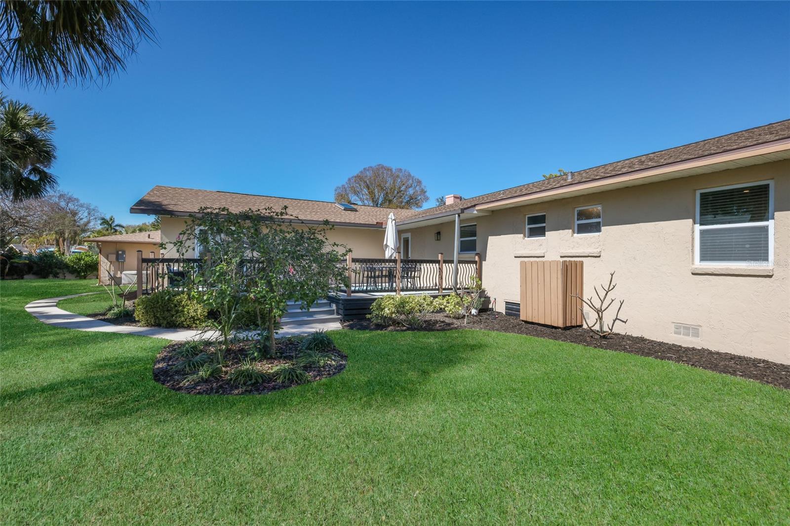 GOLF CLUB ESTATES - Residential