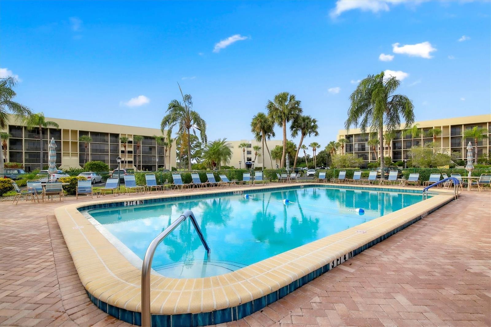 EL CONQUISTADOR VILLAGE 1 SEC 4 - Residential