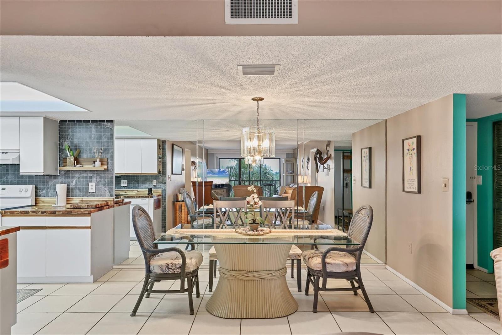 EL CONQUISTADOR VILLAGE 1 SEC 4 - Residential