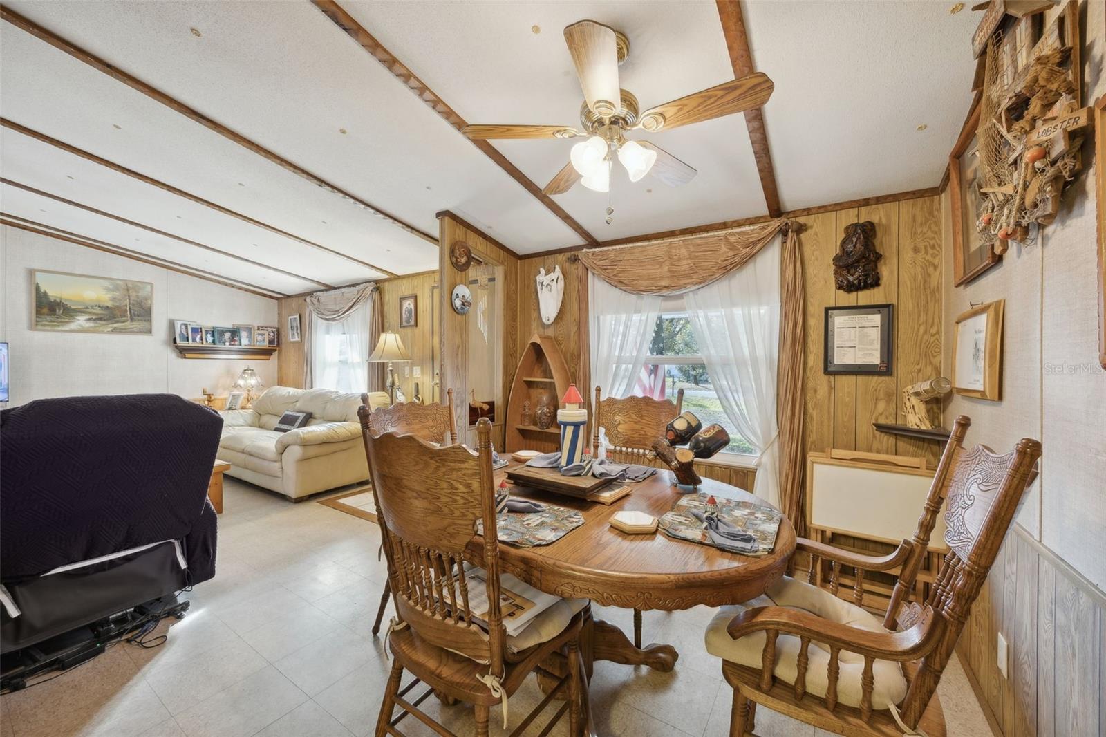 ST JOHNS RIVERSIDE ESTATES RIVEROAKS SEC 1ST ADD - Residential