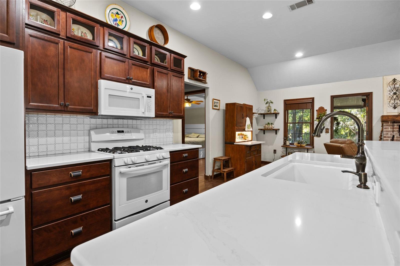 HAILE PLANTATION - Residential