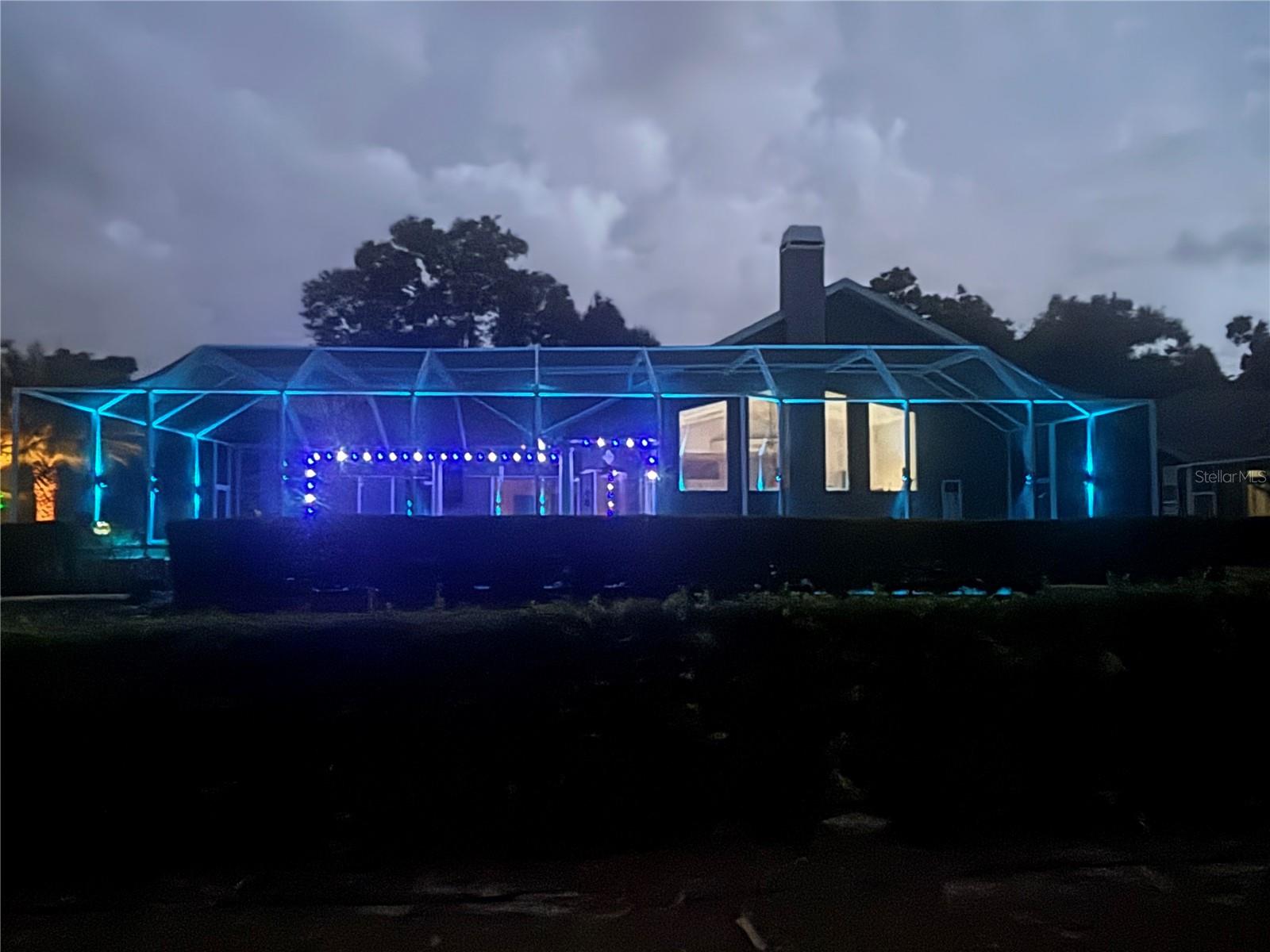 RIVER HILLS COUNTRY CLUB PH - Residential
