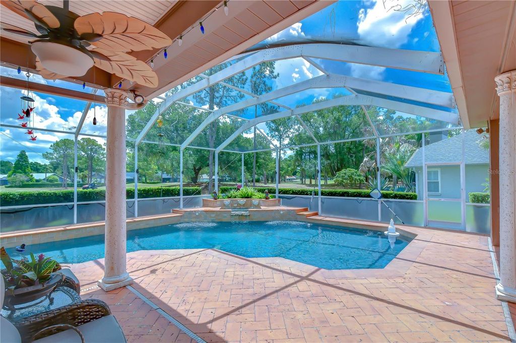 Photo of 3810 Turkey Oak Drive, Valrico, FL 33596 (MLS # TB8510375)
