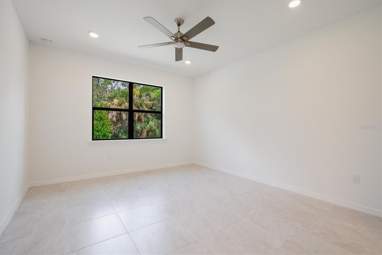 CEDAR GROVE AT WOODLANDS - Residential