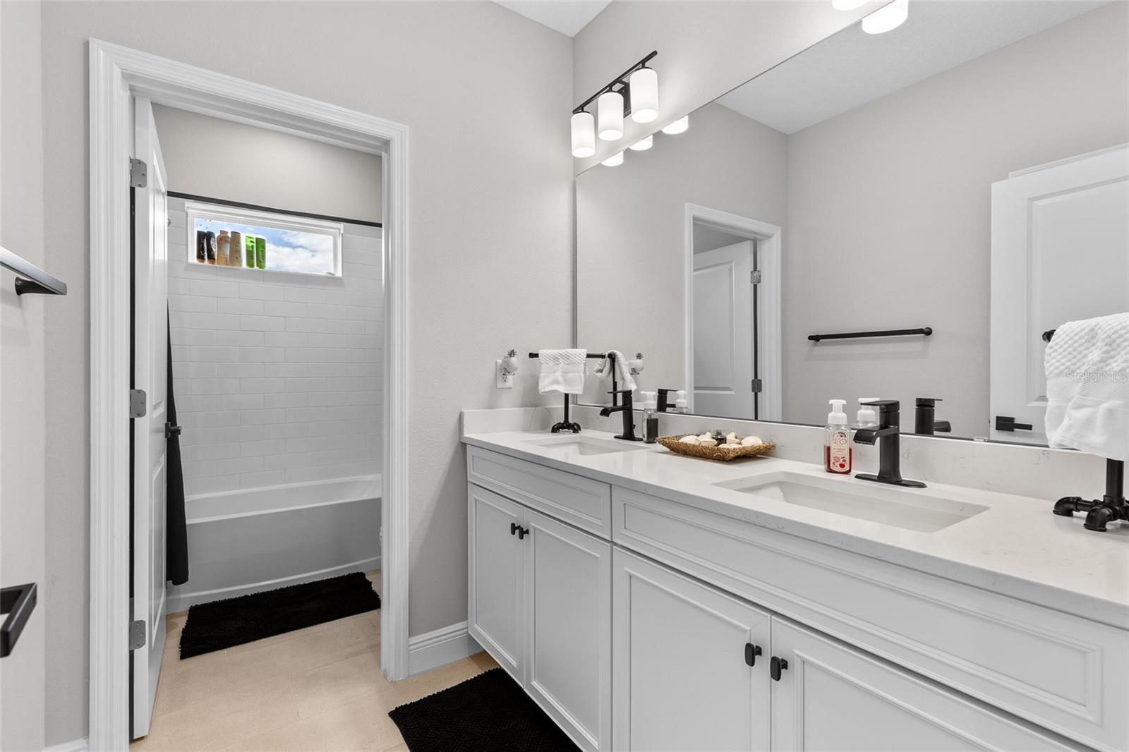 WESLYN PARK PH 2 - Residential