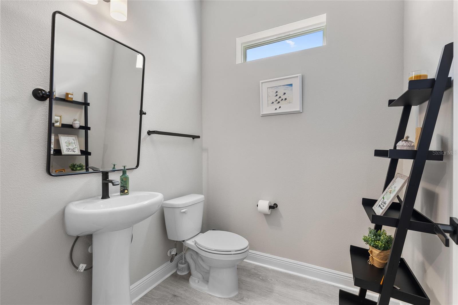 WESLYN PARK PH 2 - Residential