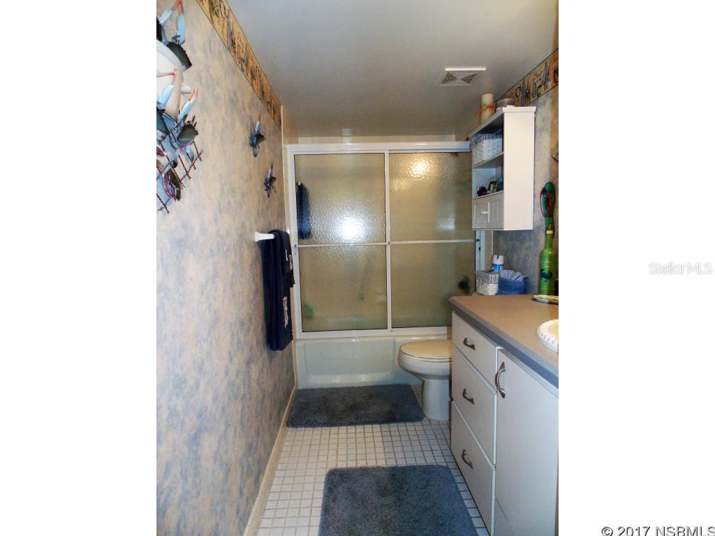 Pelican - Residential