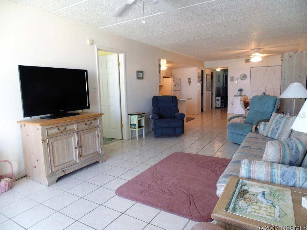 Pelican - Residential