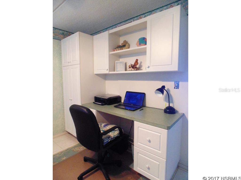 Pelican - Residential