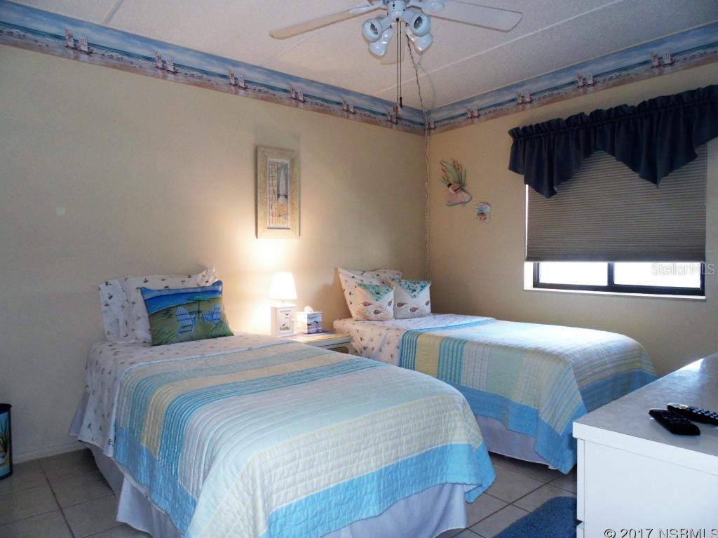 Pelican - Residential