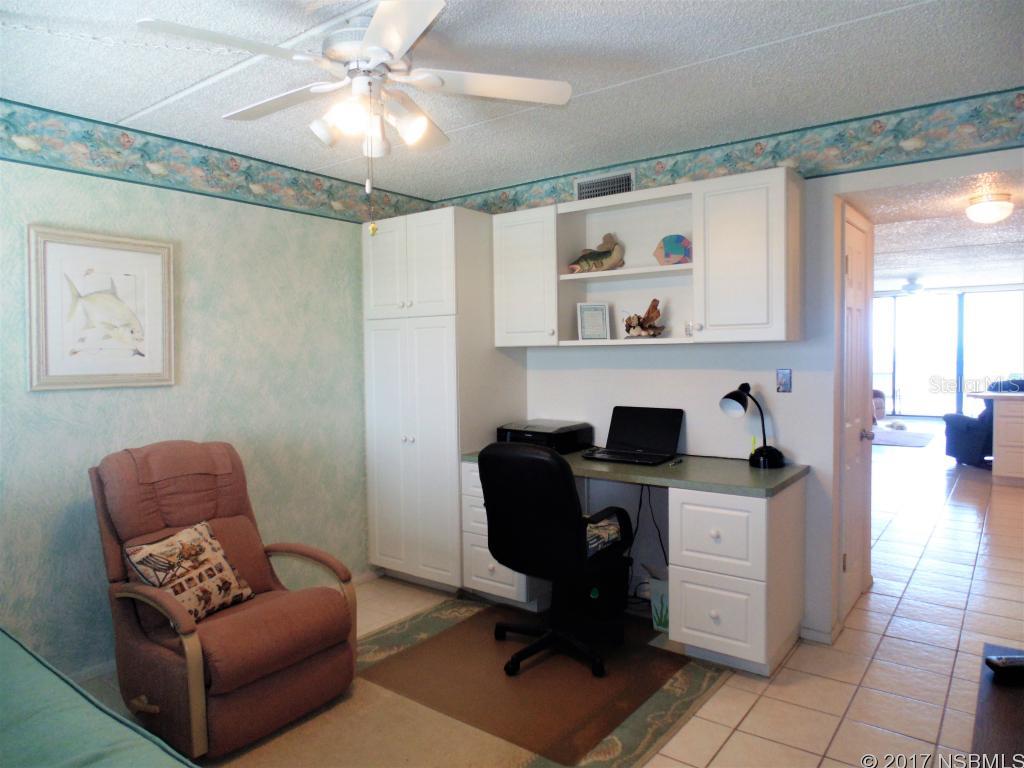 Pelican - Residential