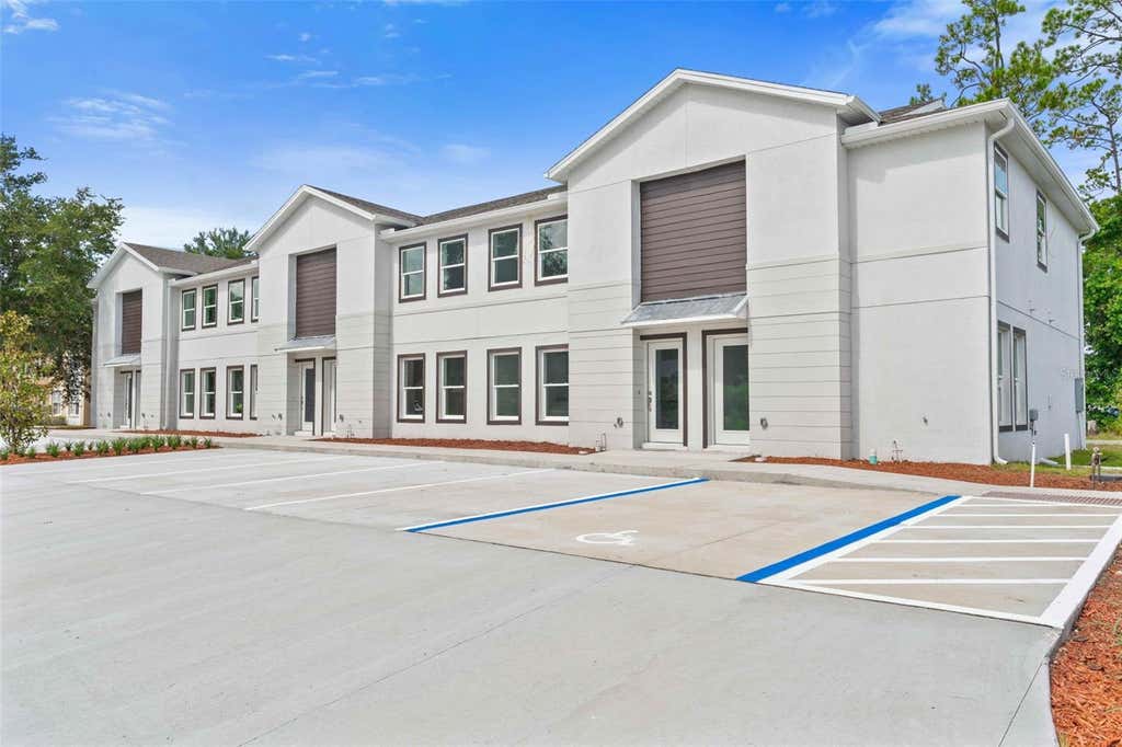 Photo of 172 Bowie Lane #B, Kissimmee, FL 34743 (MLS # S5154474)