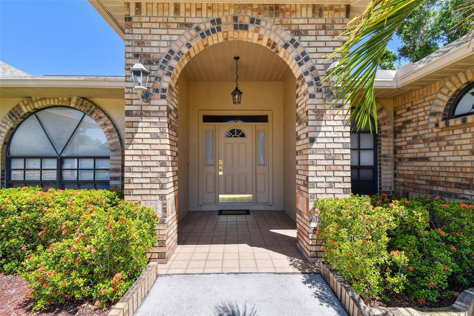 2914 TIMBER KNOLL DRIVE