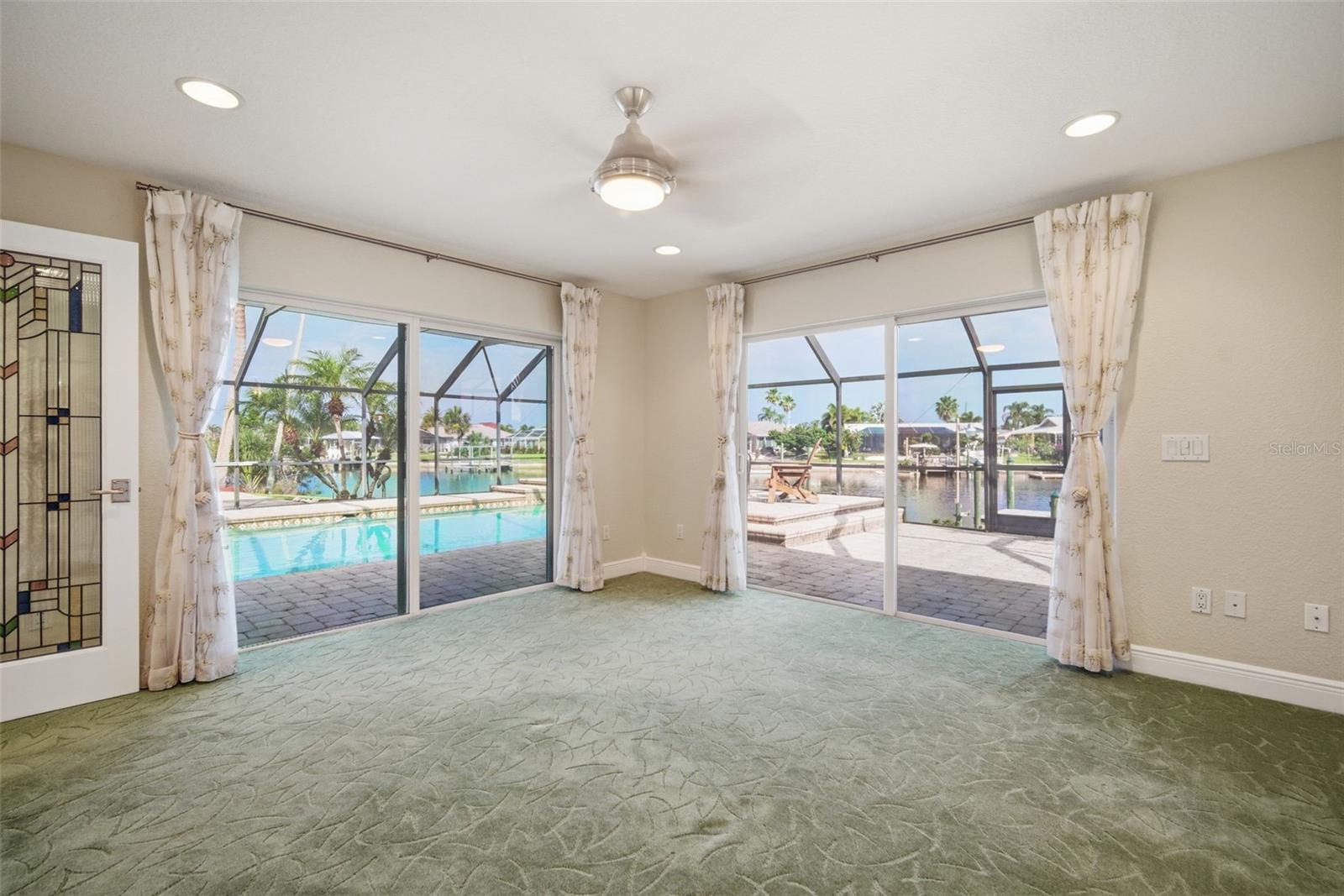 APOLLO BEACH UNIT TWO - Residential
