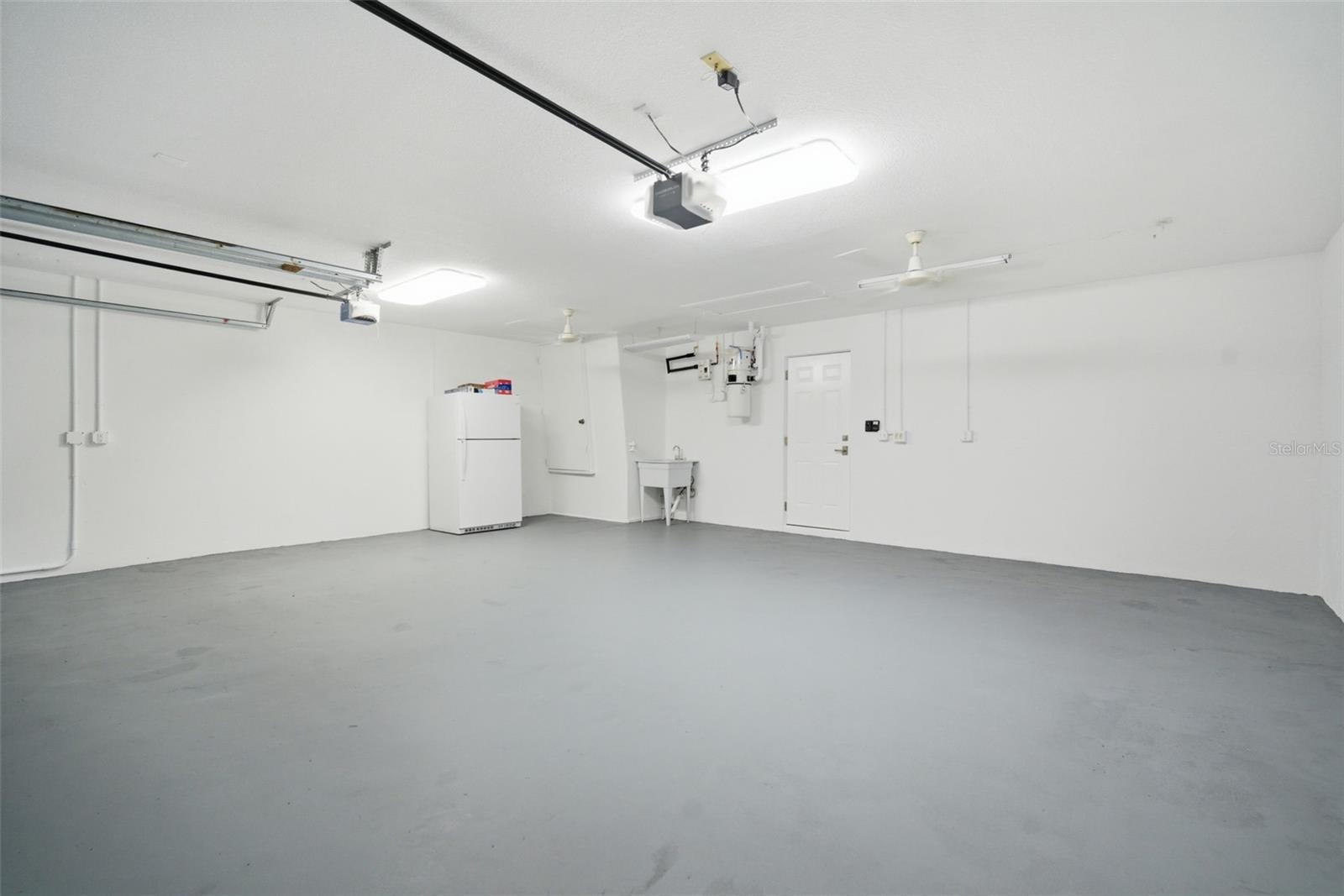 APOLLO BEACH UNIT TWO - Residential