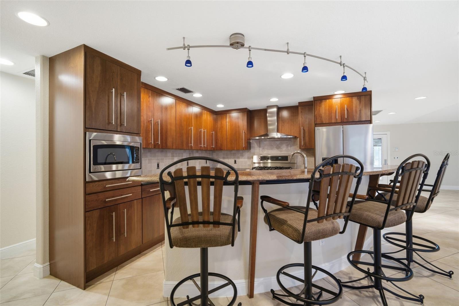 APOLLO BEACH UNIT TWO - Residential