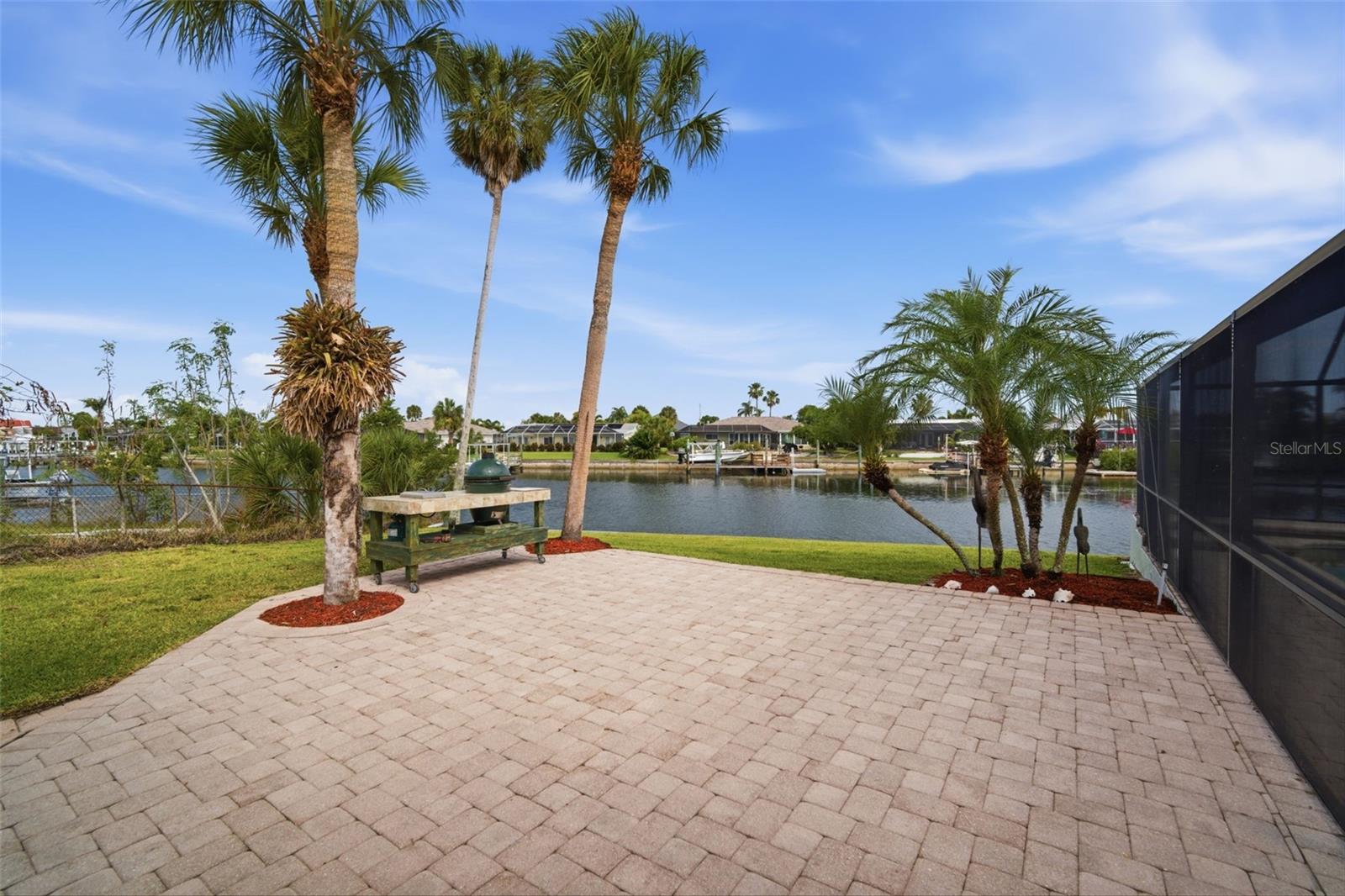 APOLLO BEACH UNIT TWO - Residential