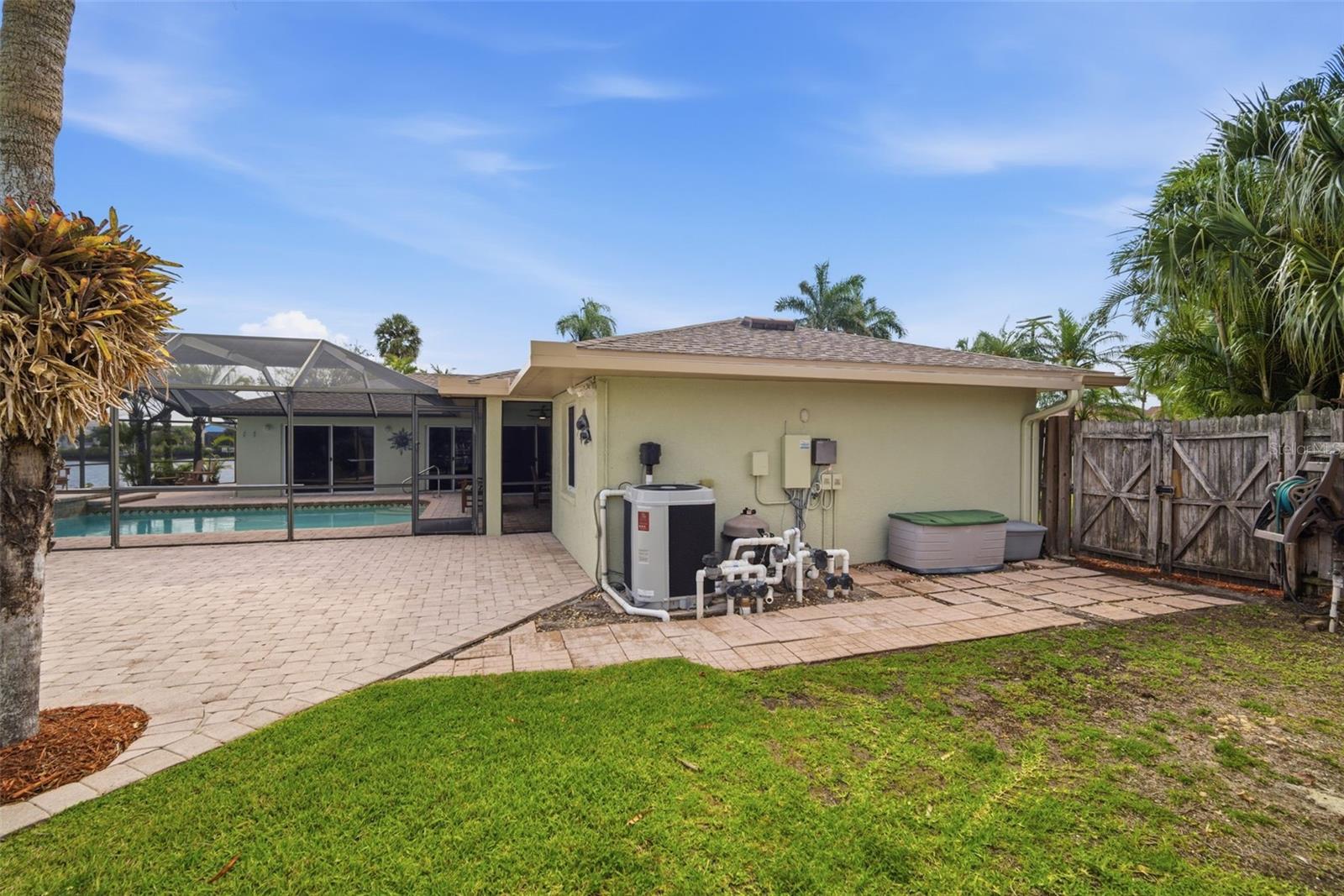 APOLLO BEACH UNIT TWO - Residential