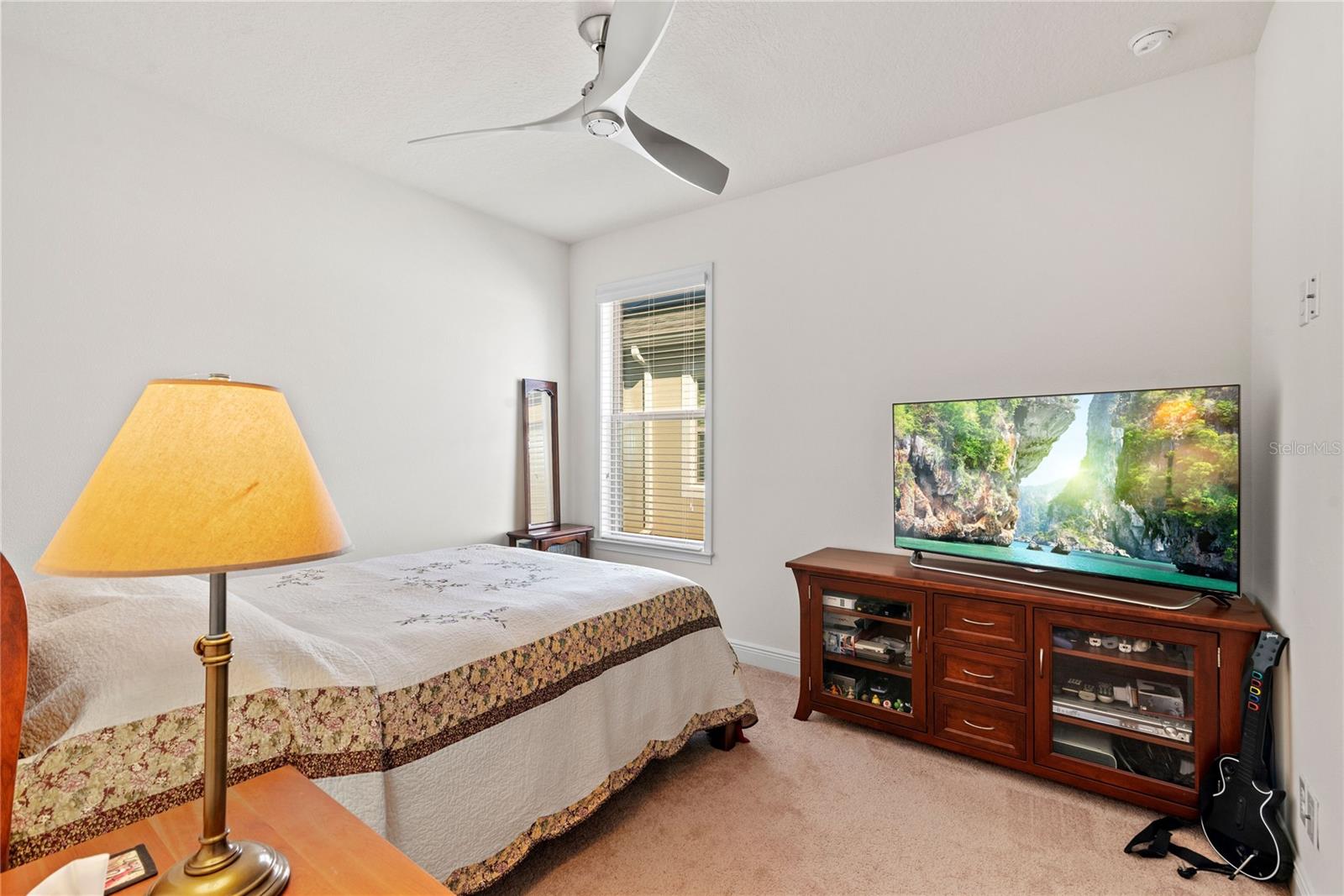 EDEN POINT - Residential