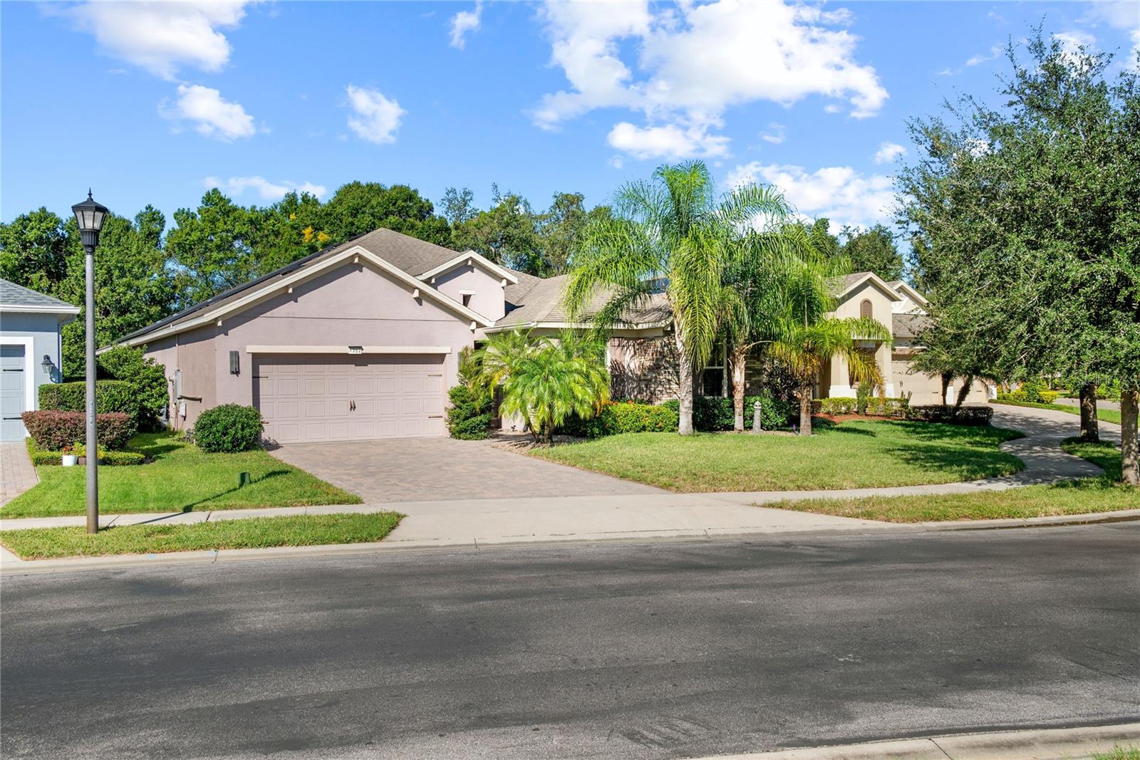 EDEN POINT - Residential