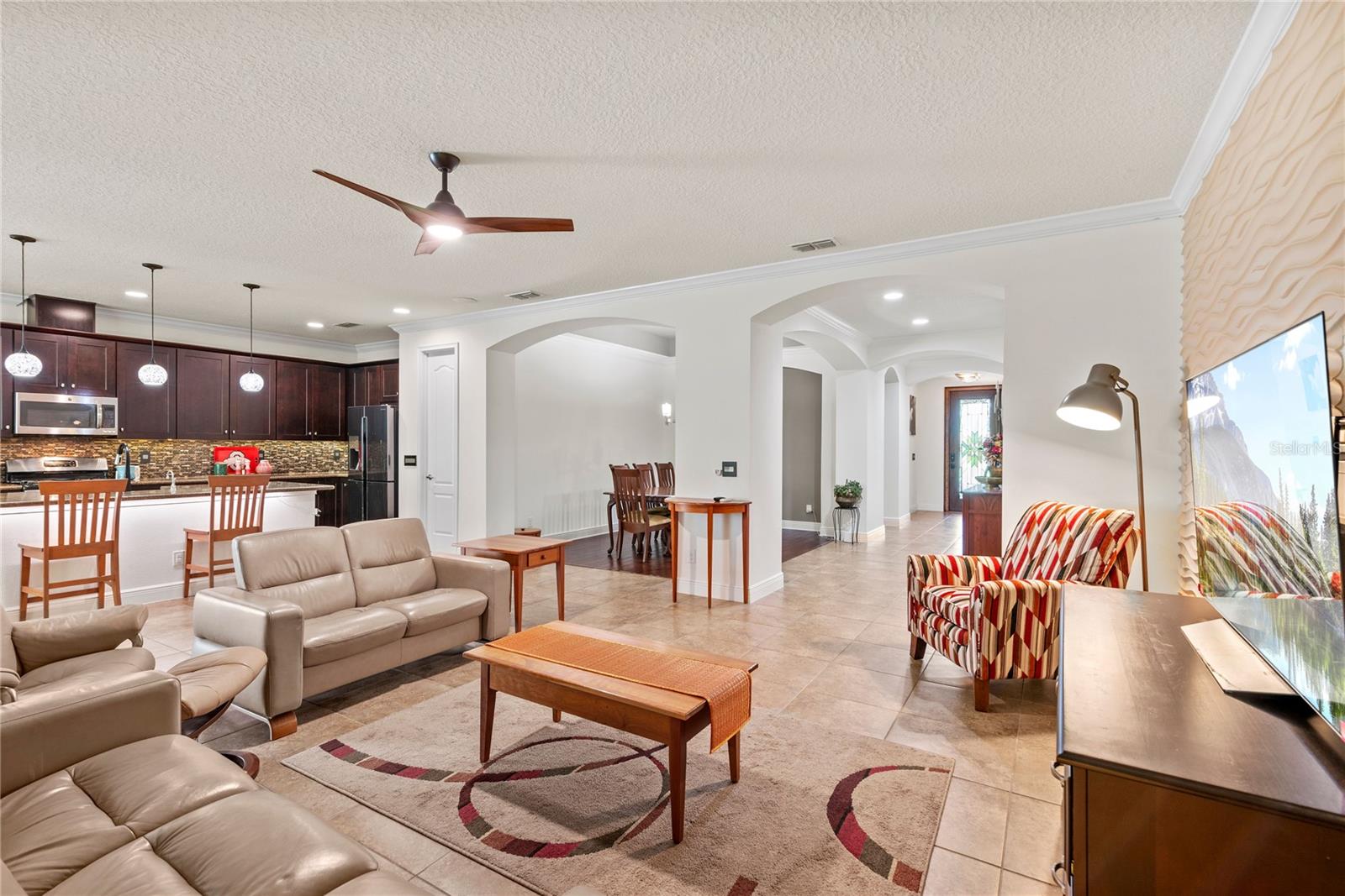 EDEN POINT - Residential